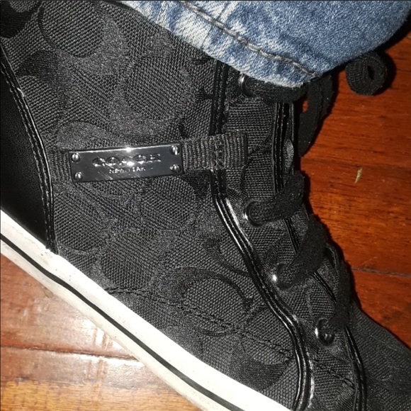 Genuine coach shoes - Picture 4 of 4